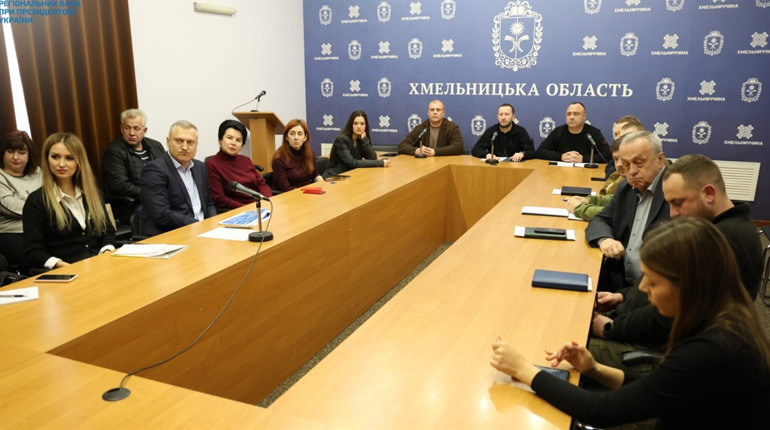 Діалог влади та бізнесу. У Хмельницькому очільники області зустрілися з підприємцями