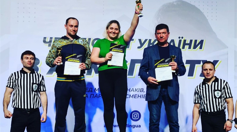 Новоградські спортсмени здобули друге місце на чемпіонаті України з армреслінгу