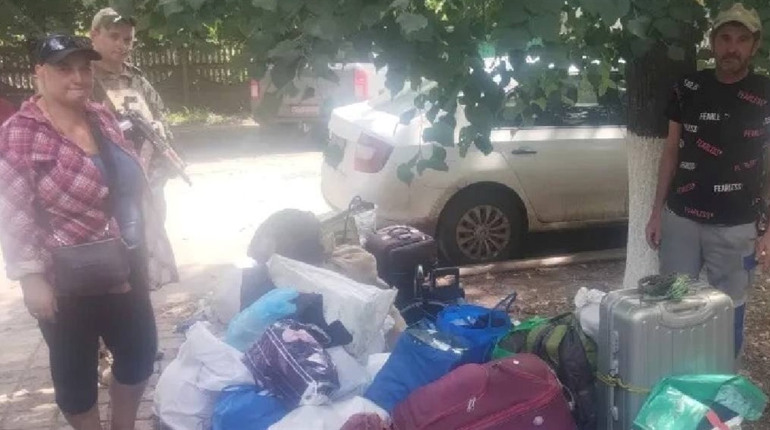 Поліцейські евакуювали чотирьох жителів із прифронтового села на Куп’янщині