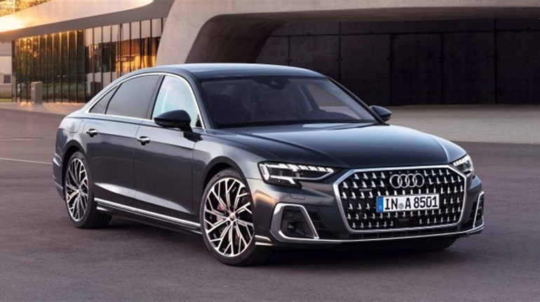 Audi A8 на американських номерах — виграшний крок чи ризик