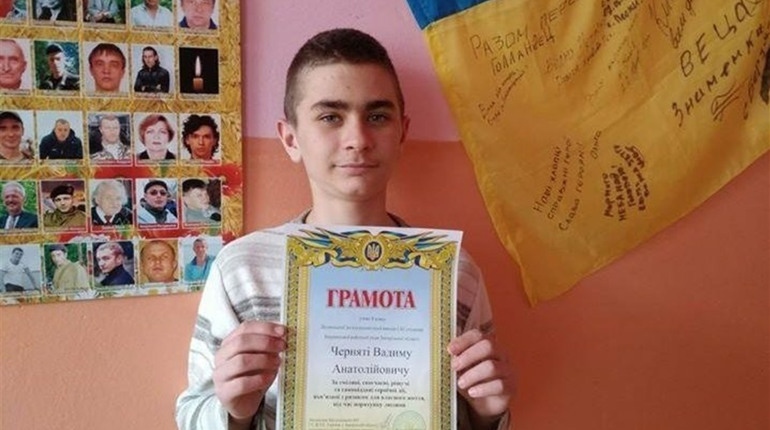 Благодарность за спасение: восьмиклассник Долинской школы спас рыбака