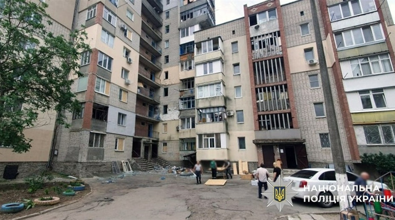 Обстріли Херсонщини: окупанти завдали ударів з артилерії, мінометів, РСЗВ та БпЛА різних типів