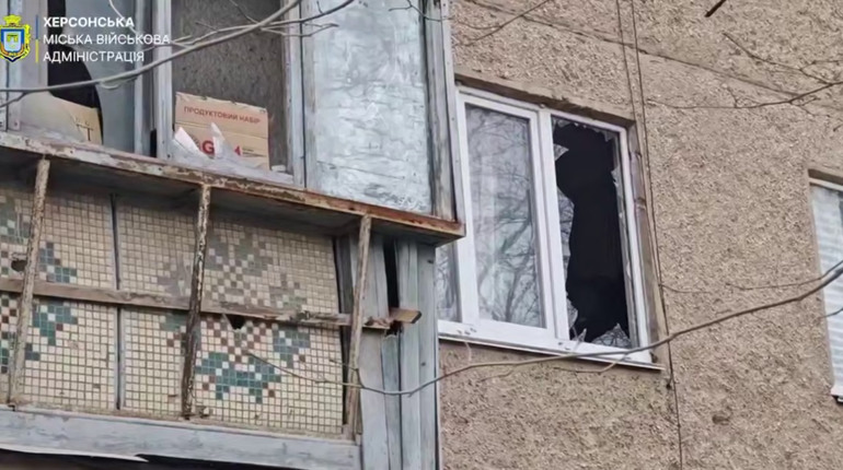 На Херсонщині окупанти завдали ударів по житлових кварталах, критичній та соціальній інфраструктурі