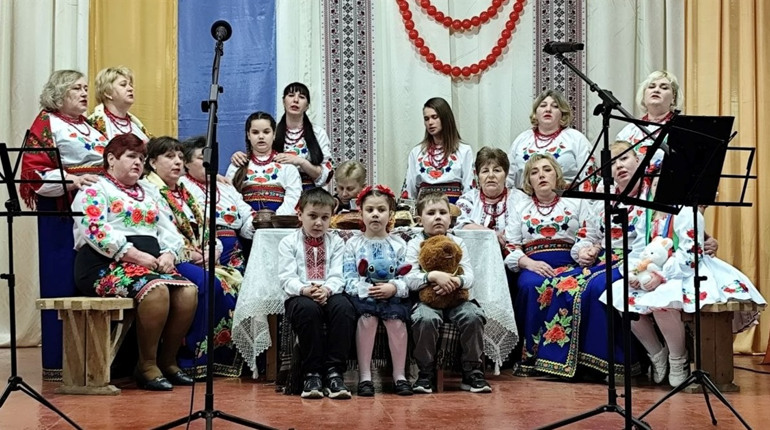 В Іванківцях відбувся благодійний концерт на підтримку земляка-захисника: що відомо