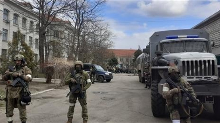 У Новій Каховці окупанти готуються до вуличних боїв