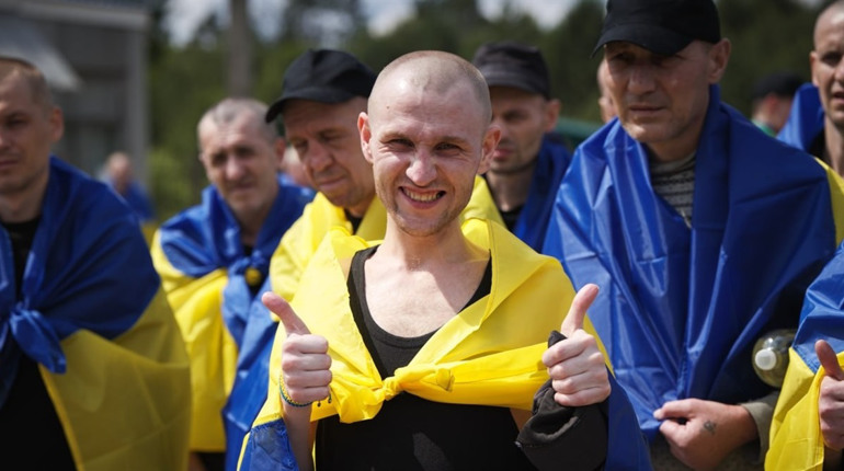 Обмін полоненими: 12 червня Україна повернула важкопоранених військових