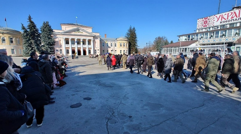 25 лютого Первомайськ попрощався із двома полеглими воїнами
