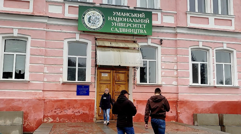 «День саду УНУС» та відкриття лабораторії агро-дронів: Традиції та новаторство в уманському ЗВО