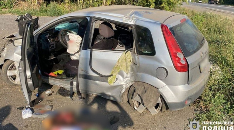 На Черкащині сталась ДТП, у якій загинула неповнолітня дівчина