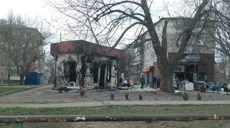 Гауляйтер Каховки Філіпчук прогнав пенсіонерів, які хотіли спитати про відсутність світла