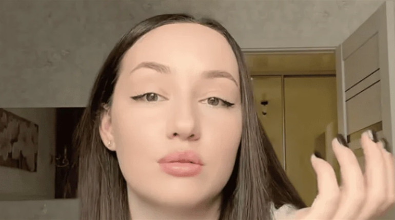 "Я в шоці": українка повернулася додому після 4 років еміграції і розповіла, як її зустріли