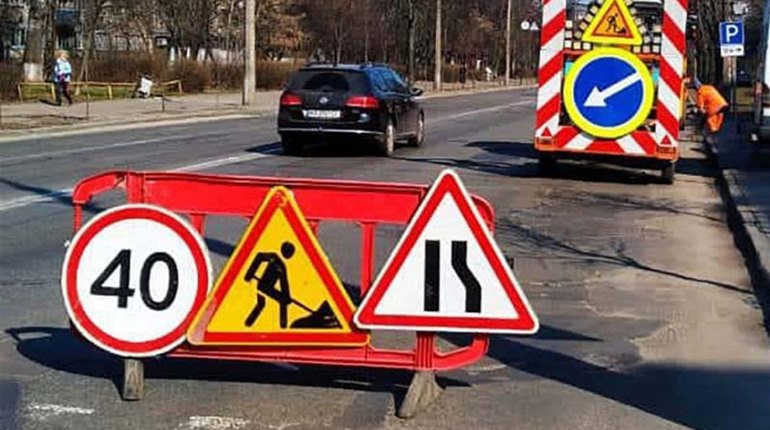 На Київській окружній дорозі майже на три місяці обмежать рух. Схема об'їзду