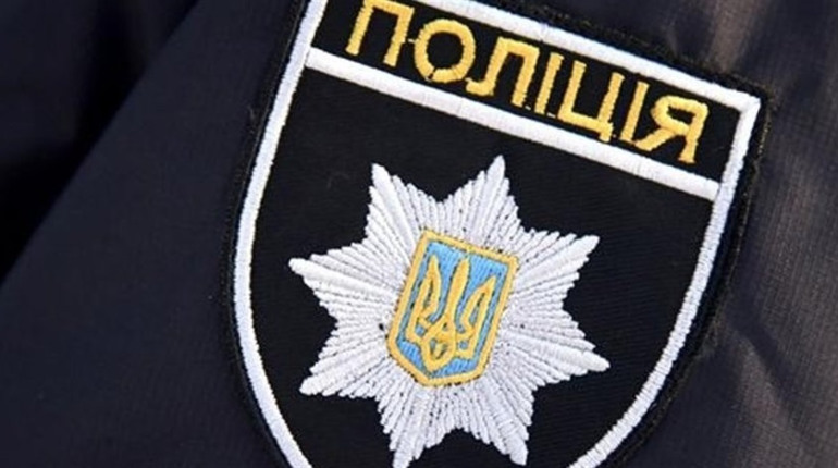 У Переяславі біля супермаркета чоловік порізав вени: хроніка поліцейської доби 9 вересня