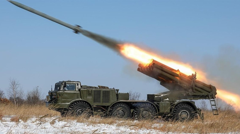 У селищі Шалигине внаслідок обстрілу з РСЗВ пошкоджено будинки