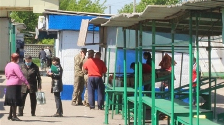 Мы узнали, какие цены на продукты питания на попаснянском рынке на конец мая 2021 года