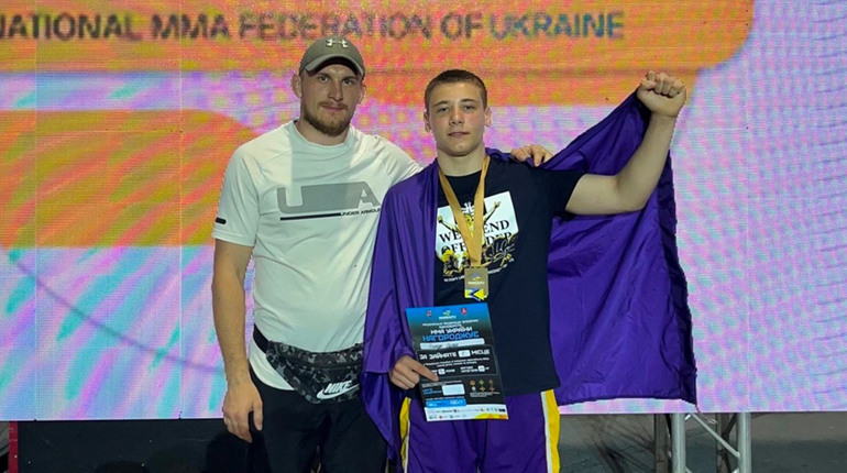 Золото чемпіонату України зі змішаних єдиноборств – у нетішинця Тимура Судака!