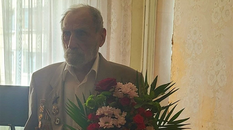 Херсонцю Григорію Харченку — 100 років! Під час Другої світової він був льотчиком-стрілком