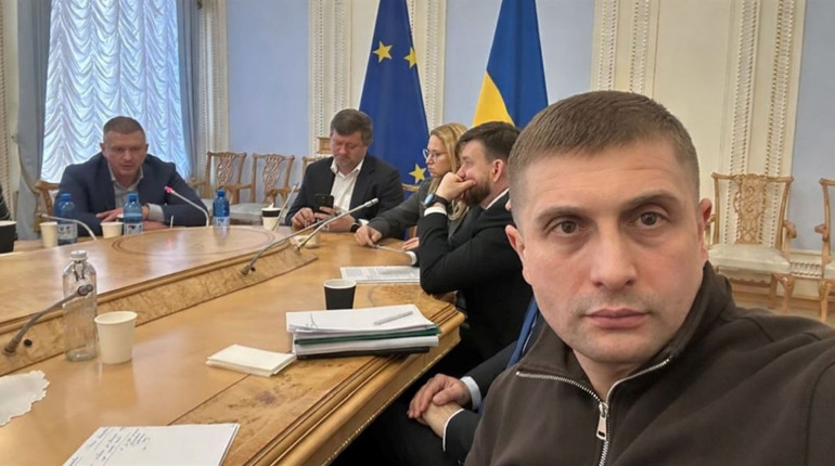 Пенсійні та соціальні виплати для ВПО й мешканців ТОТ поновлюються