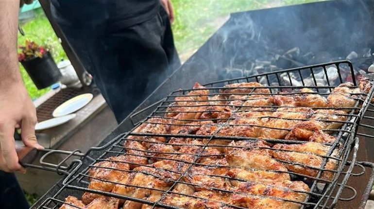 Відпочинок на природі: як посмажити шашлики і не порушити закон