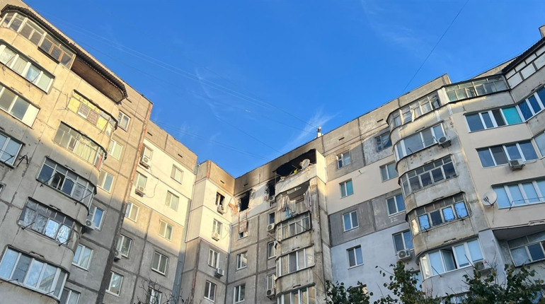 Армія рф атакує Херсонщину: гатять по житловим будинкам, цивільній інфраструктурі (ФОТО)
