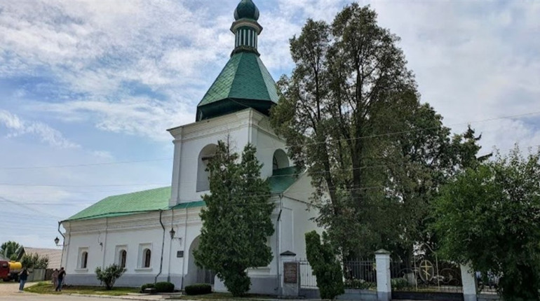 Священнослужителі УПЦ мають звільнити приміщення храму в Переяславі: рішення Верховного Суду
