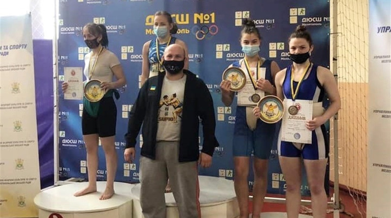 6 медалей по сумо: сарненські борці повернулись із чемпіонату