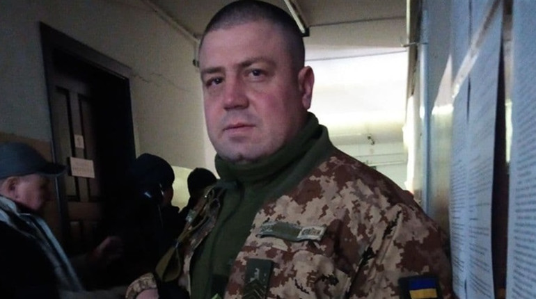 Депутат Южноукраїнської міськради Денис Кравченко воює на передовій