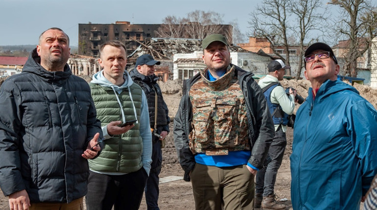 Знищена інфраструктура, зруйновані будинки, пограбовані помешкання на Конотопщині (відеозвіт )