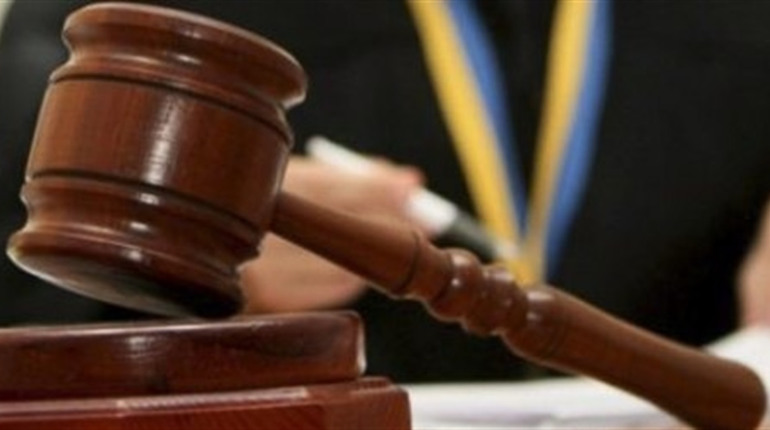 У Шосткинському суді розглядають справу щодо жінки, яку звинувачують у колабораціонізмі