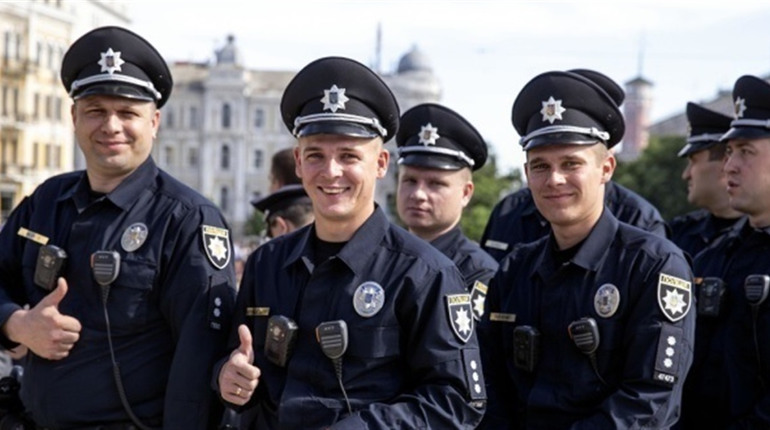 На Житомирщині проводять конкурсний відбір на посади середнього та молодшого складу поліції