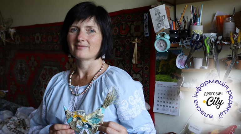 “Україна — це не про пластмасові вінки”: майстриня Галина Кудлак досліджує наші традиції та звичаї