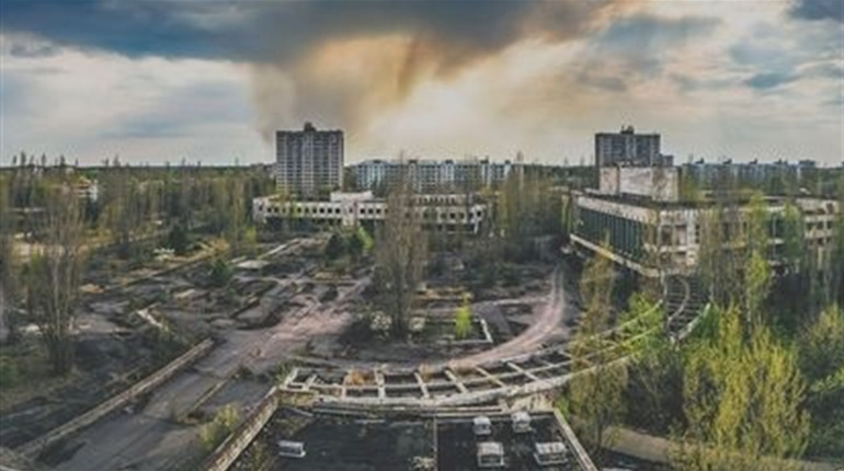 На скільки змінилася Прип'ять з моменту катастрофи? Фотопідбірка "До і Після"