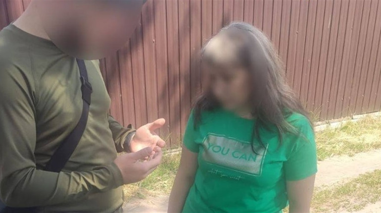 Винесли вирок жительці Глухова, яка розповідала родичу з рф про позиції ЗСУ та наслідки обстрілів