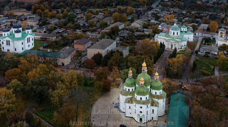До Дня українського козацтва запрошують на благодійну екскурсію історичним середмістям Ніжина