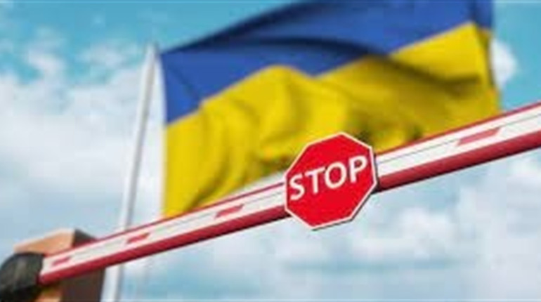 В Україні заборонили перетин кордону тисячам жінок: кого це стосується