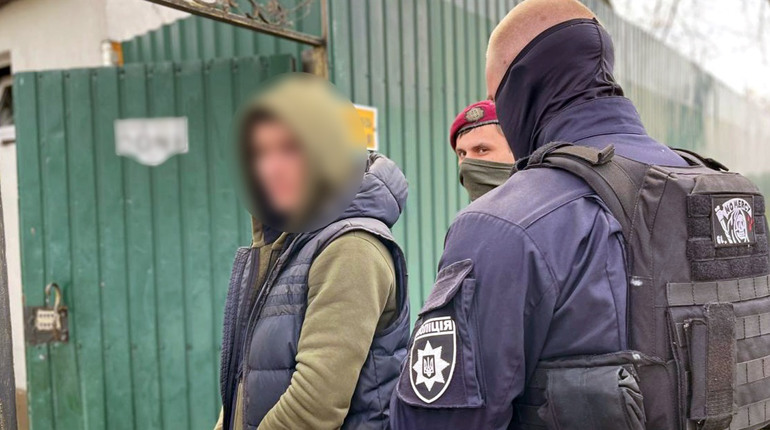 На Черкащині правоохоронці затримали двох крадіїв