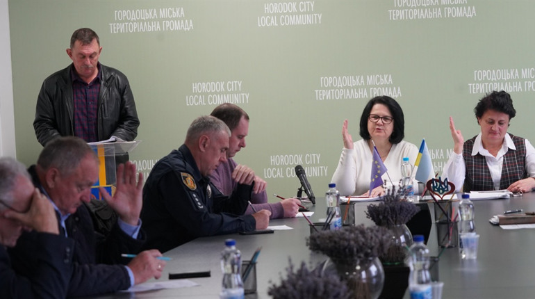 У Городоцькій громаді 18 дітей, які постраждали внаслідок великої війни, отримали особливий статус