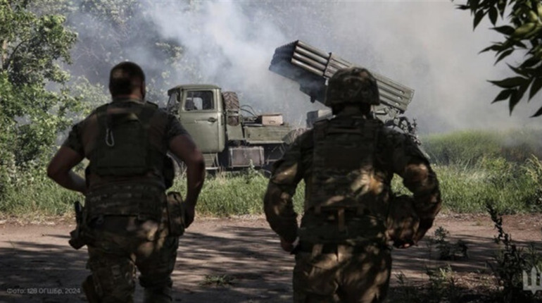 Триває 827-й день війни. Втрати ворога та ситуація в регіонах станом на 30 травня