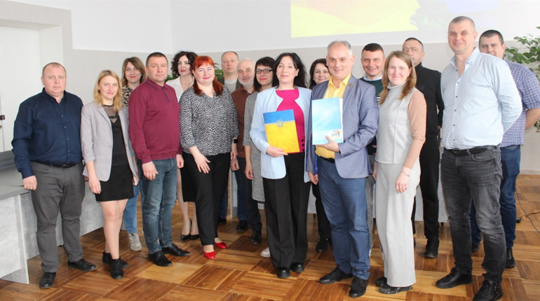 Менська та Кіптівська громади підписали меморандум про міжмуніципальне співробітництво