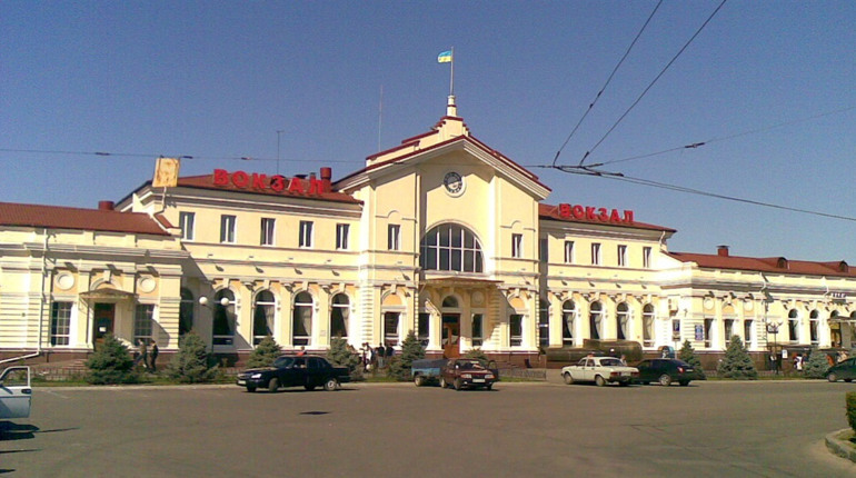 У Херсоні відкриється центр вакцинації від коронавірусу на залізничному вокзалі