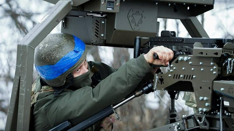 Без нотаріуса: які документи військовослужбовці можуть завірити просто у частині