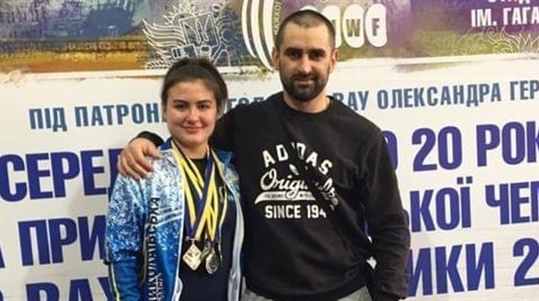 Вихованка Первомайської ДЮСШ стала віце-чемпіонкою України з важкої атлетики