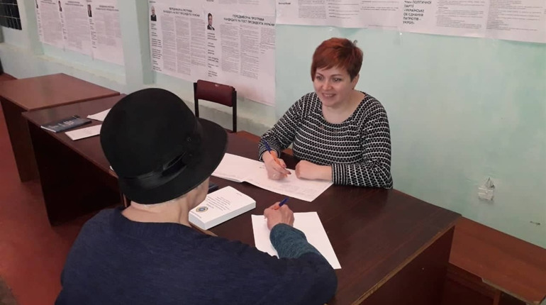 Голова виборчої комісії про роботу, зарплату та все, що відбувається після закриття дільниці