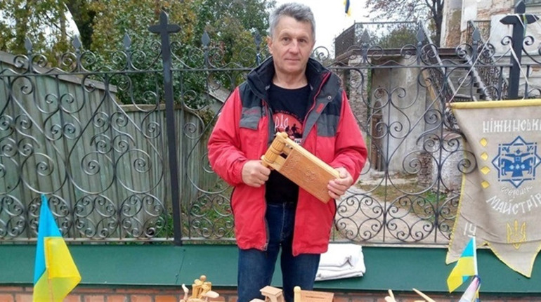 МИСТЕЦЬКА МОЗАЇКА НІЖИНА: СЕРГІЙ СВЯТНИЙ