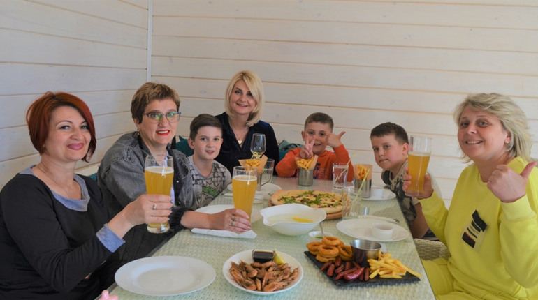 Кафе "Family" у Біляївці: як працює і що пропонують гостям. Завітайте