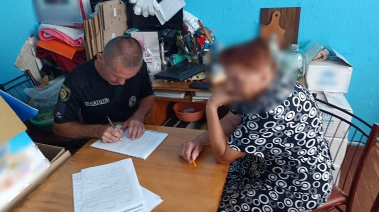 На Уманщині працівниця пошти поцупила гроші односельців