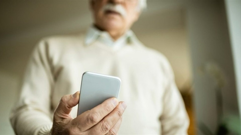 Фейк у Telegram: шахраї маніпулюють щодо можливості втрати пенсії