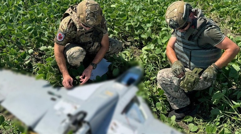 Житель Сумщини знайшов у своєму полі російський безпілотник-камікадзе, що не здетонував