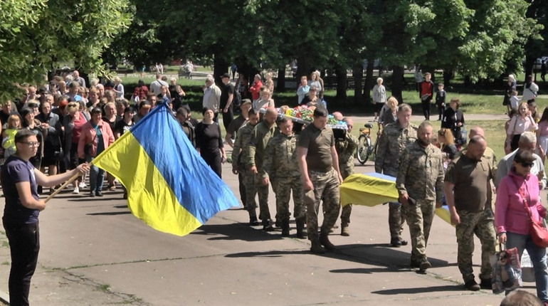 Шосткинська громада попрощалась із захисником північного кордону