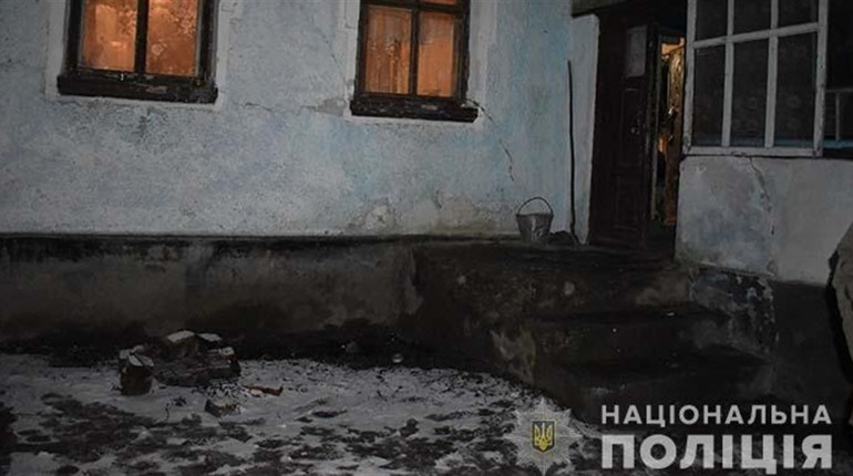 На Кременеччині чоловік вбив батька і поранив брата через шматок м'яса: відео